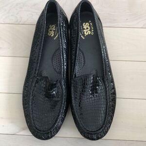 Tripad SAS Woman's Simplify Slip-on Black Loafer size 9.5